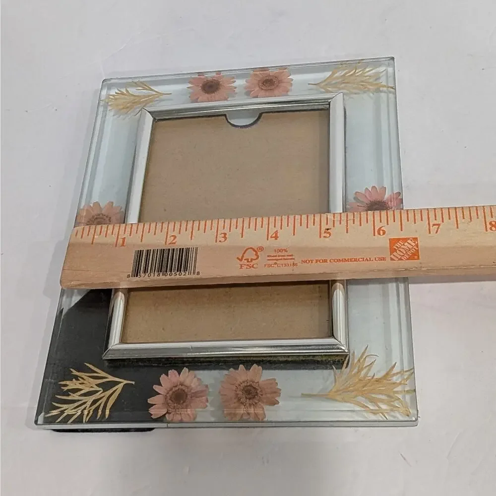 Unbranded vintage pressed